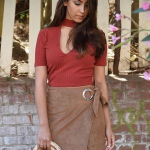 Keyhole burnt orange crop top